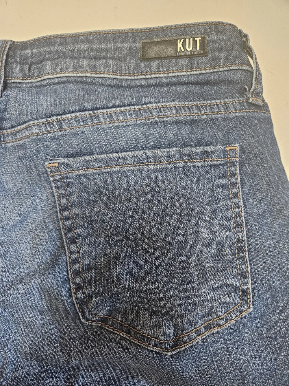 Kut from the Kloth relaxed fit